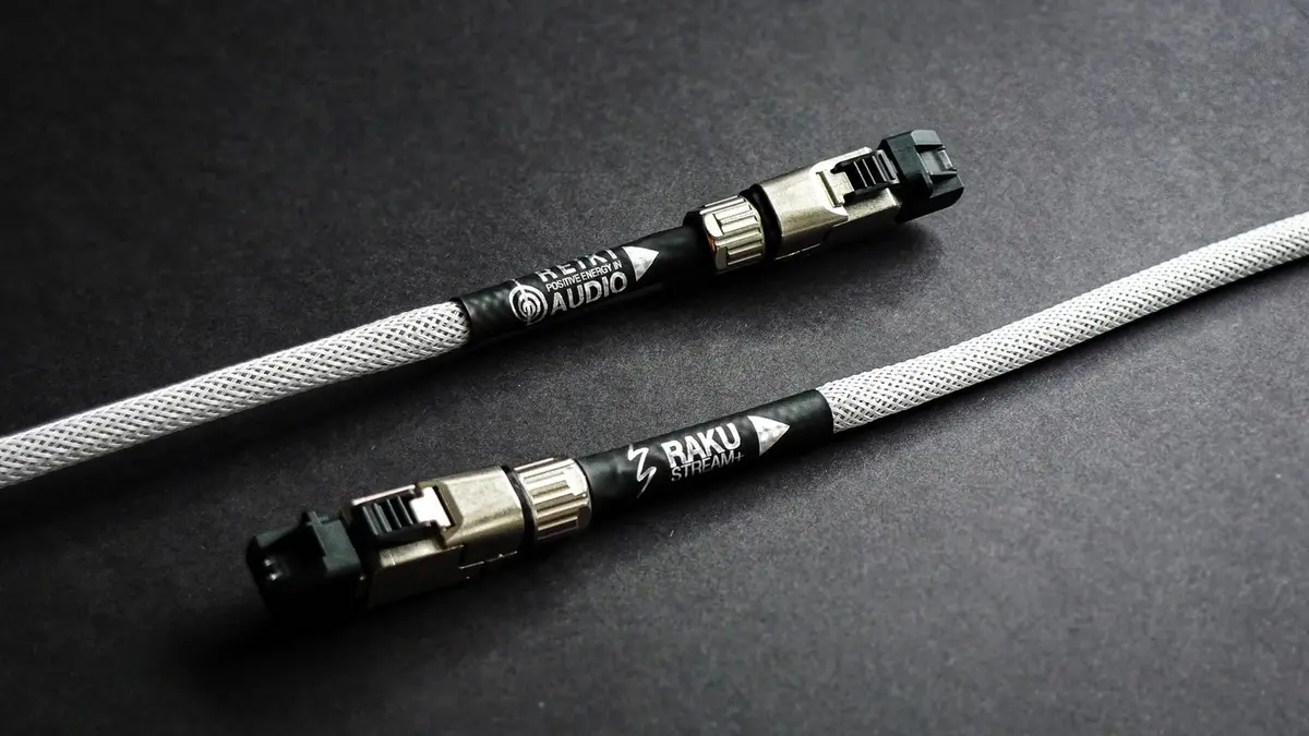 Reiki Rakustream+ Network Cable 1