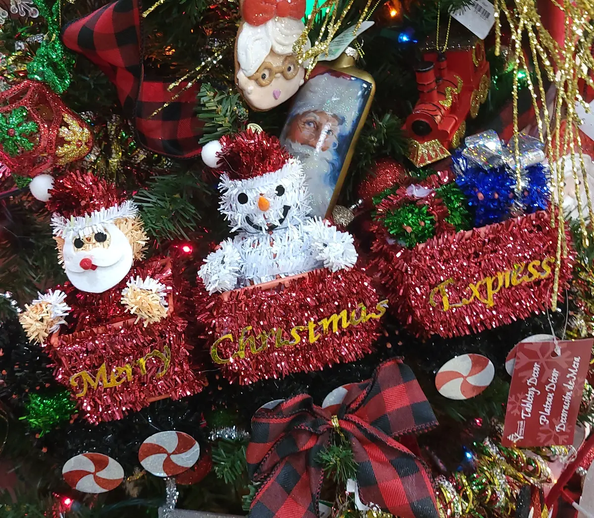 2D Christmas Train Tinsel Decoration 2