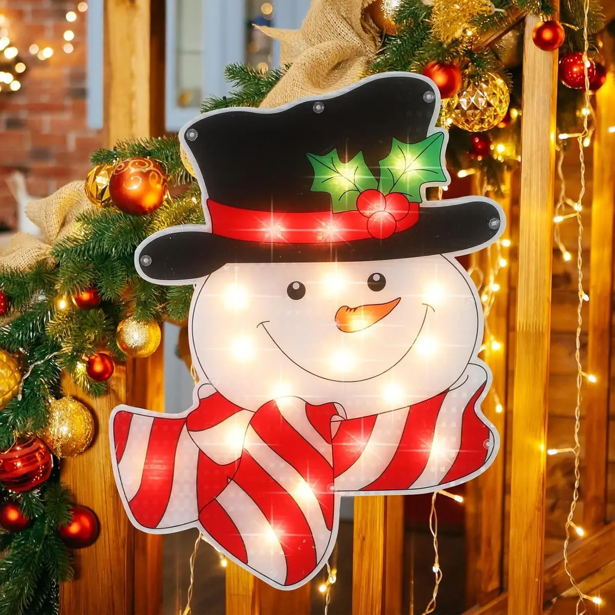 18" Pre-Lit Snowman Plaque 1