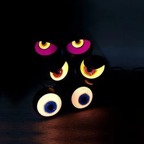 Battery-Operated Peep N' Peepers Flashing Eye Lights 1