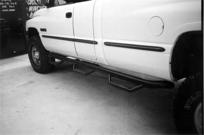 N-Fab Nerf Step For 1997–2001 Dodge Ram 1500/2500/3500 Quad Cab (8-Foot Bed) – Gloss Black, 3-Inch Width 1