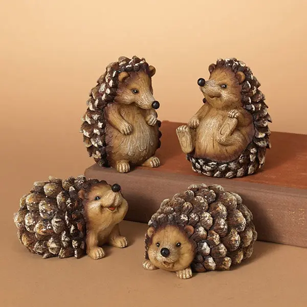 4" Resin Pine Cone Hedgehog Figurine 1