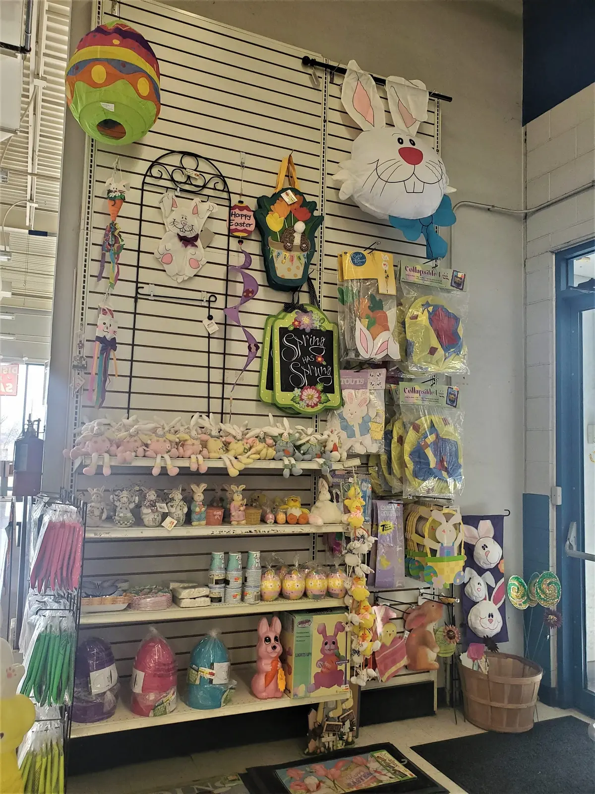 Assorted Easter & Spring Decorations 2