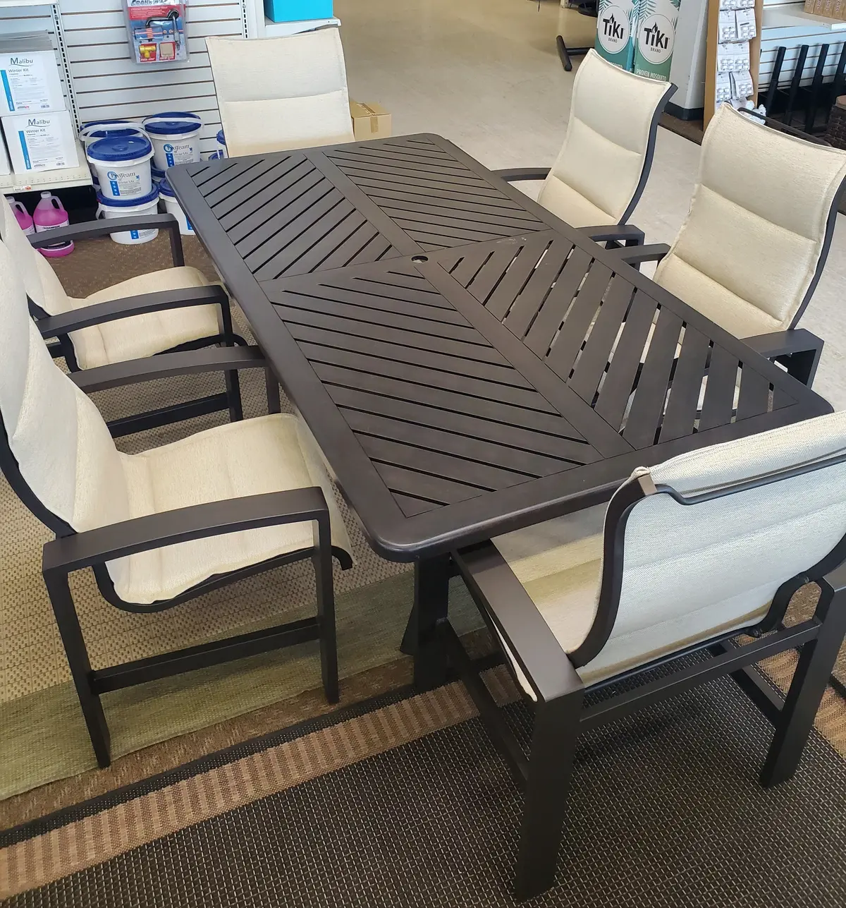 Outlet Sahara Dining Set 1