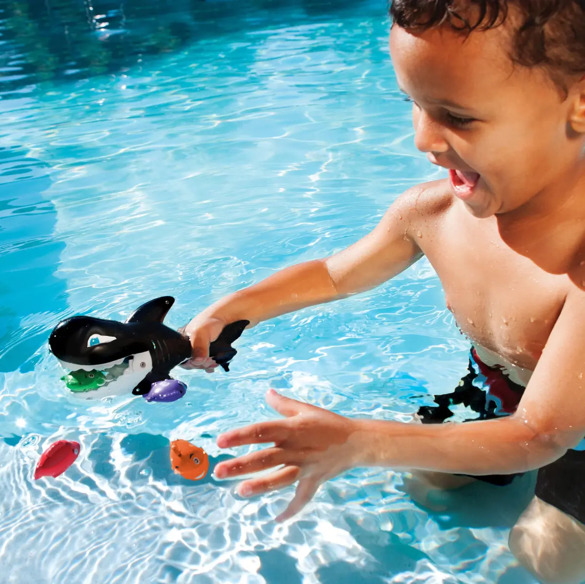 Gobble Gobble Guppies Pool Toy From Swimways 1