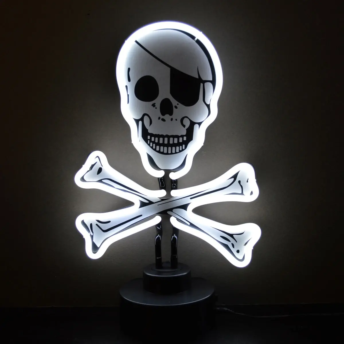 Neonetics Skull And Crossbones Neon Sculpture 1