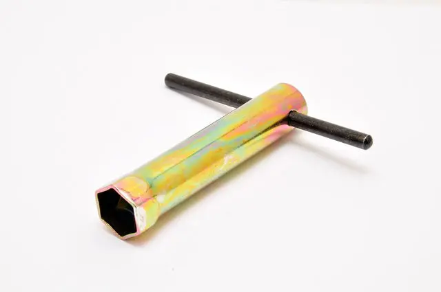 84160  Big Hex Wrench For Wheel Hub 1