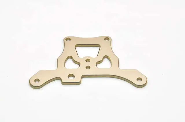 85072  Cnc Alum Front Servo Saver Top Plate 1