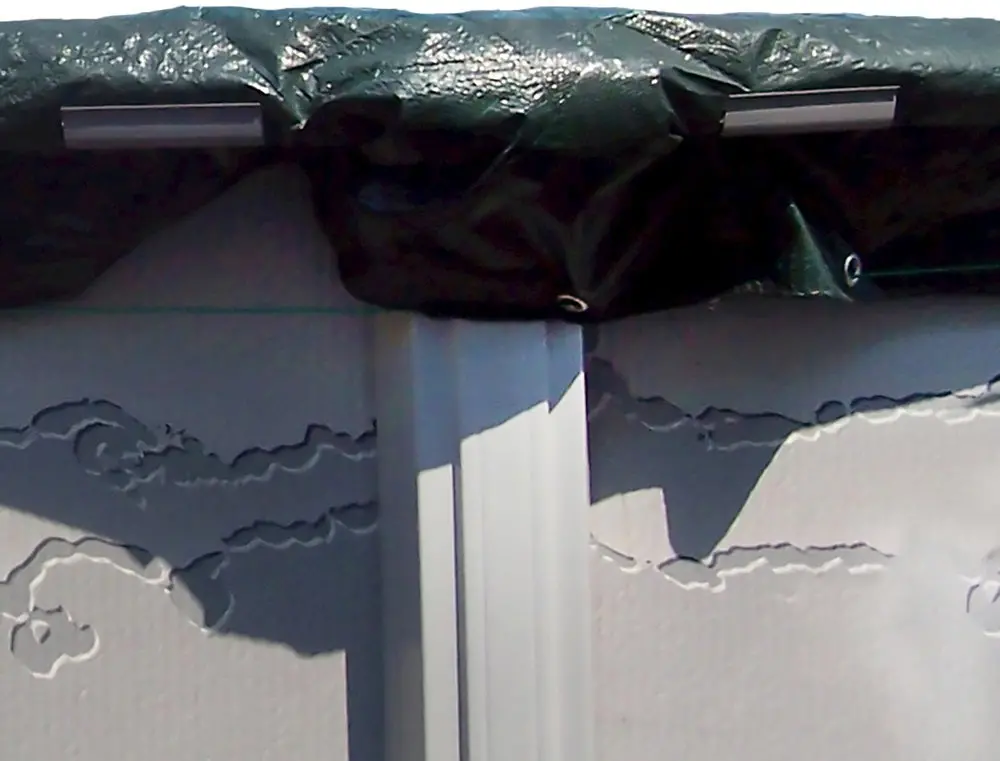 Gator Swimming Pool Winter Cover Clips 1