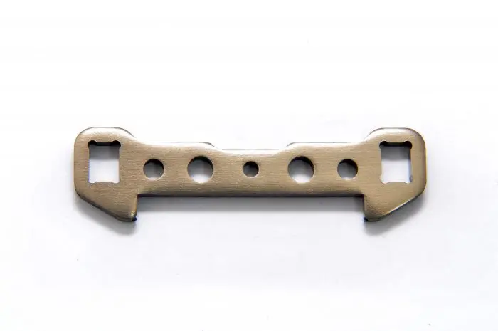90008 Ss Rear Lower Alum Arm Holder-A Plate(Rf) 1