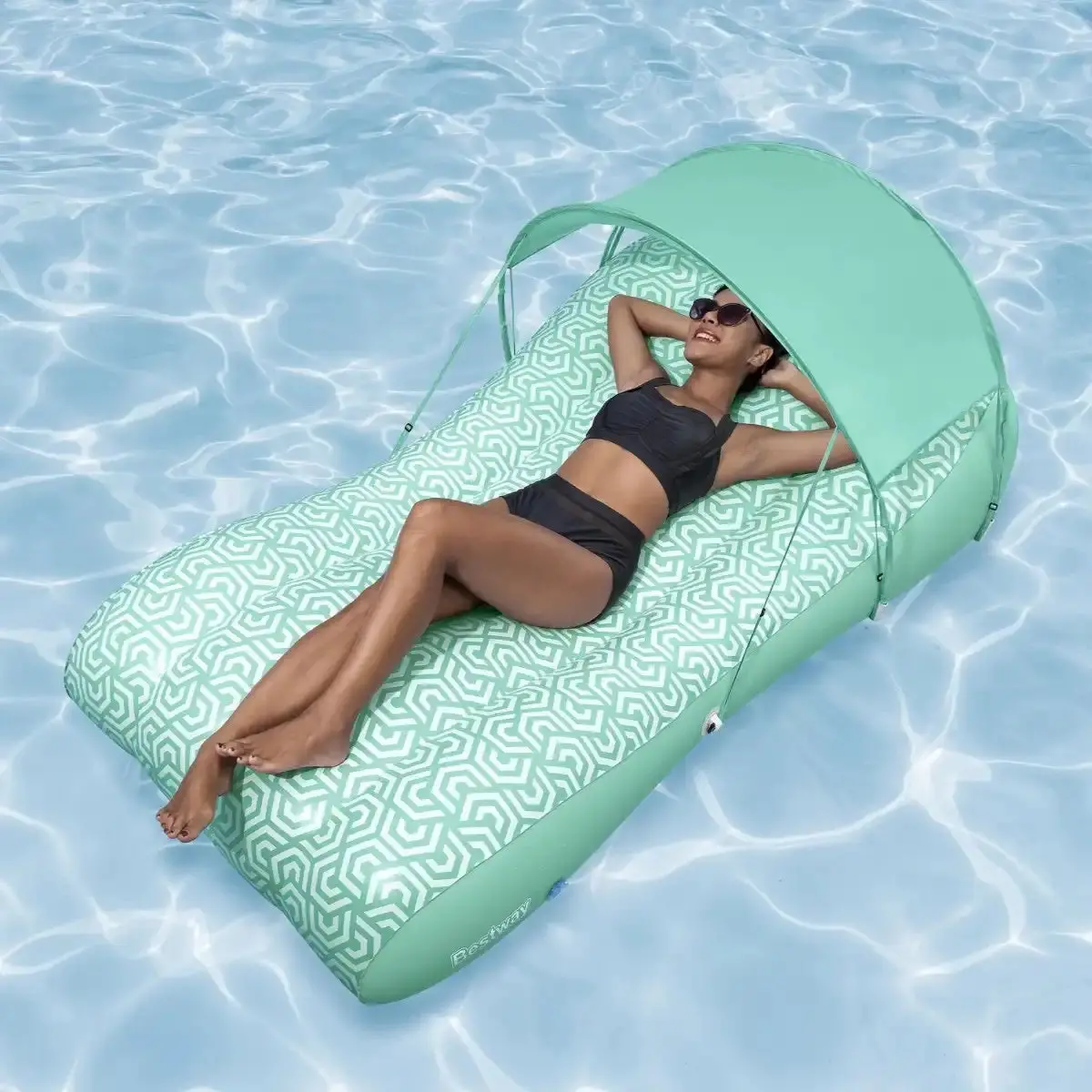 Comfy Chill™ Shaded Pool Lounge 1