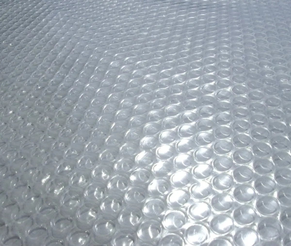 Clear Oval 12 Mil Commercial Grade Above Ground Pool Solar Cover 3