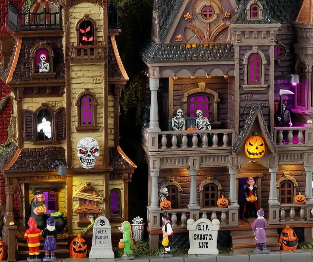 Lemax Spooky Town Haunted Estates #35016 2