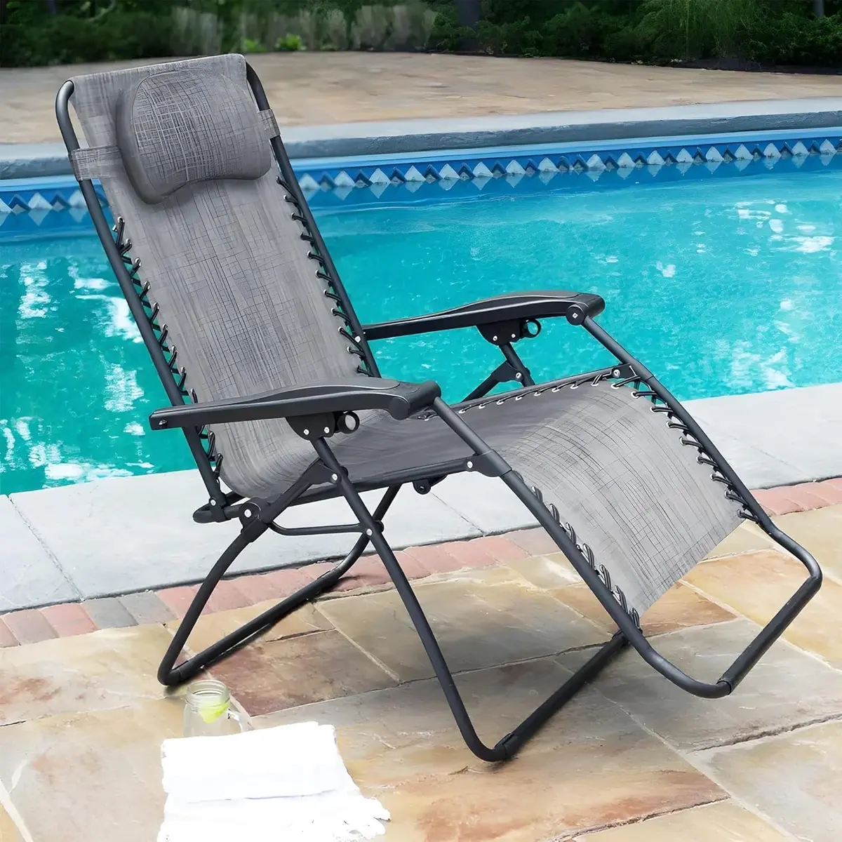 Zero Gravity Outdoor Portable Folding Lounge Chair For Adults 1