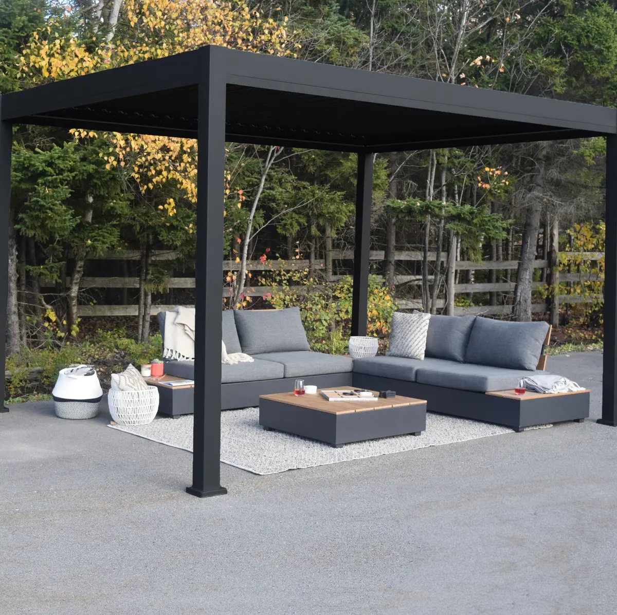 Georgetown Louver Outdoor Sun Shelter 1