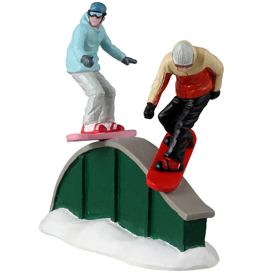 Lemax Vail Village Figurine: Boarding Fun #32225 1