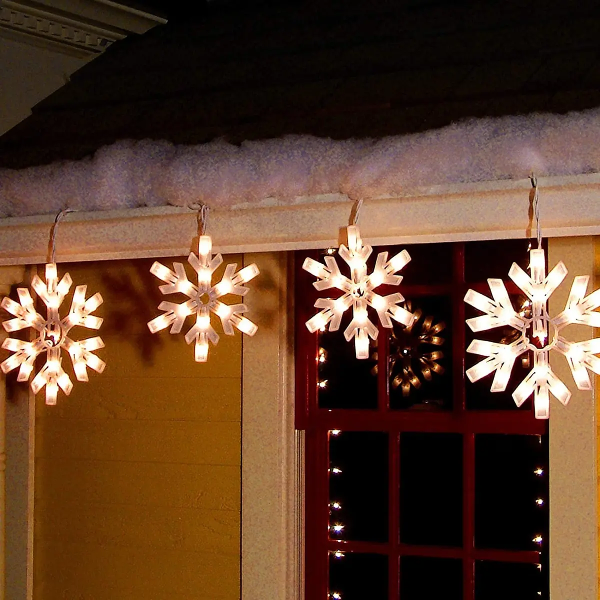 8-Function Warm White Led Snowflake Lights 1