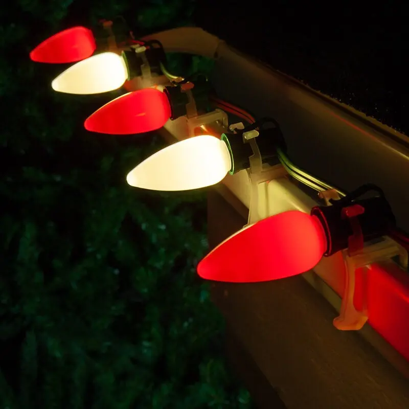Set Of 25 Red/White Ceramic C9 Lights 1