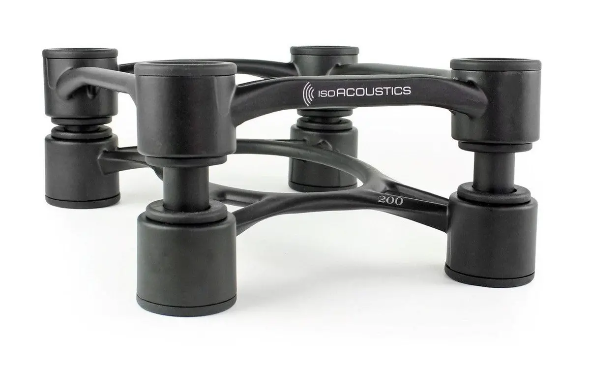 Isoacoustics Aperta 200 1