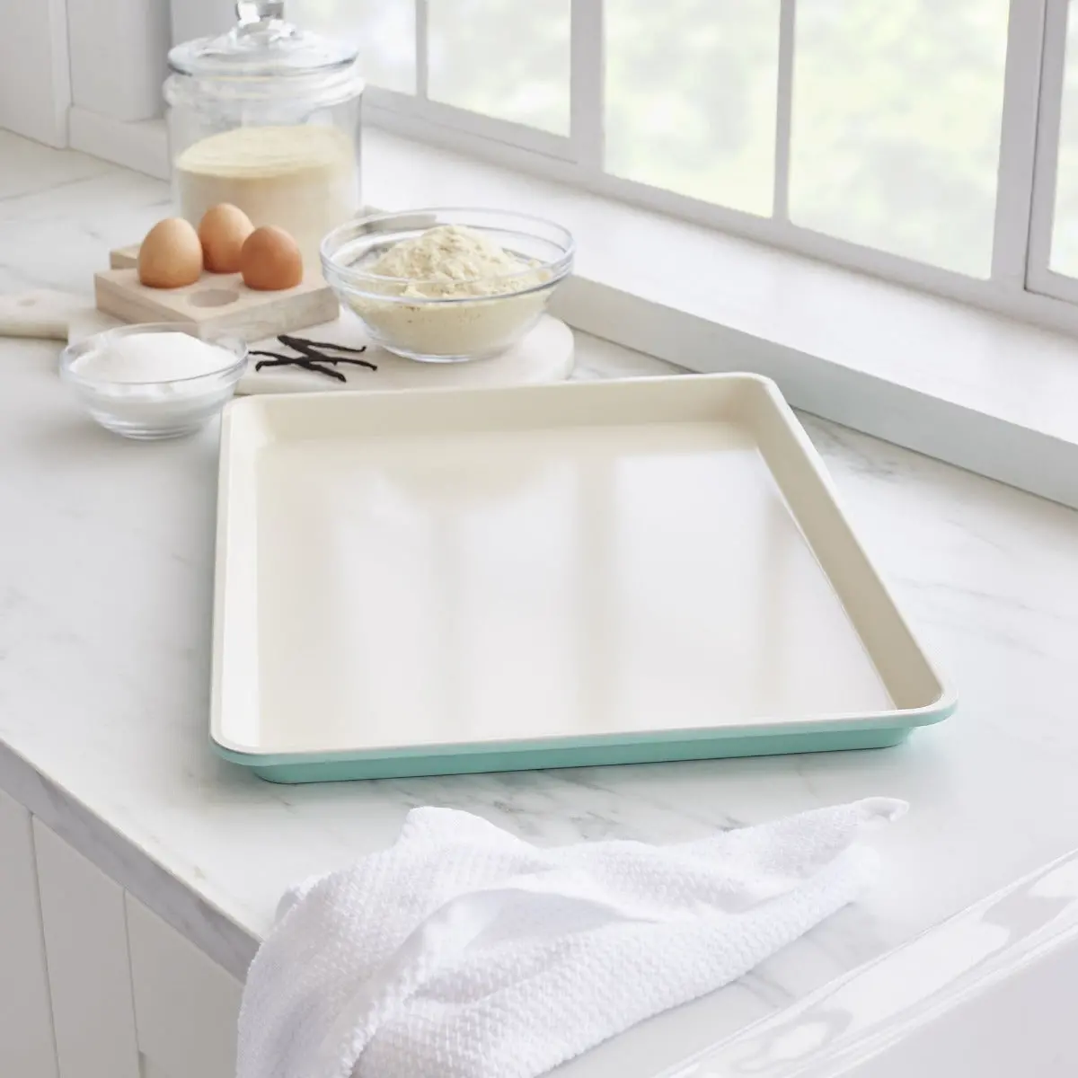 Greenlife Ceramic Nonstick 18" X 13" Cookie Sheet | Turquoise 2