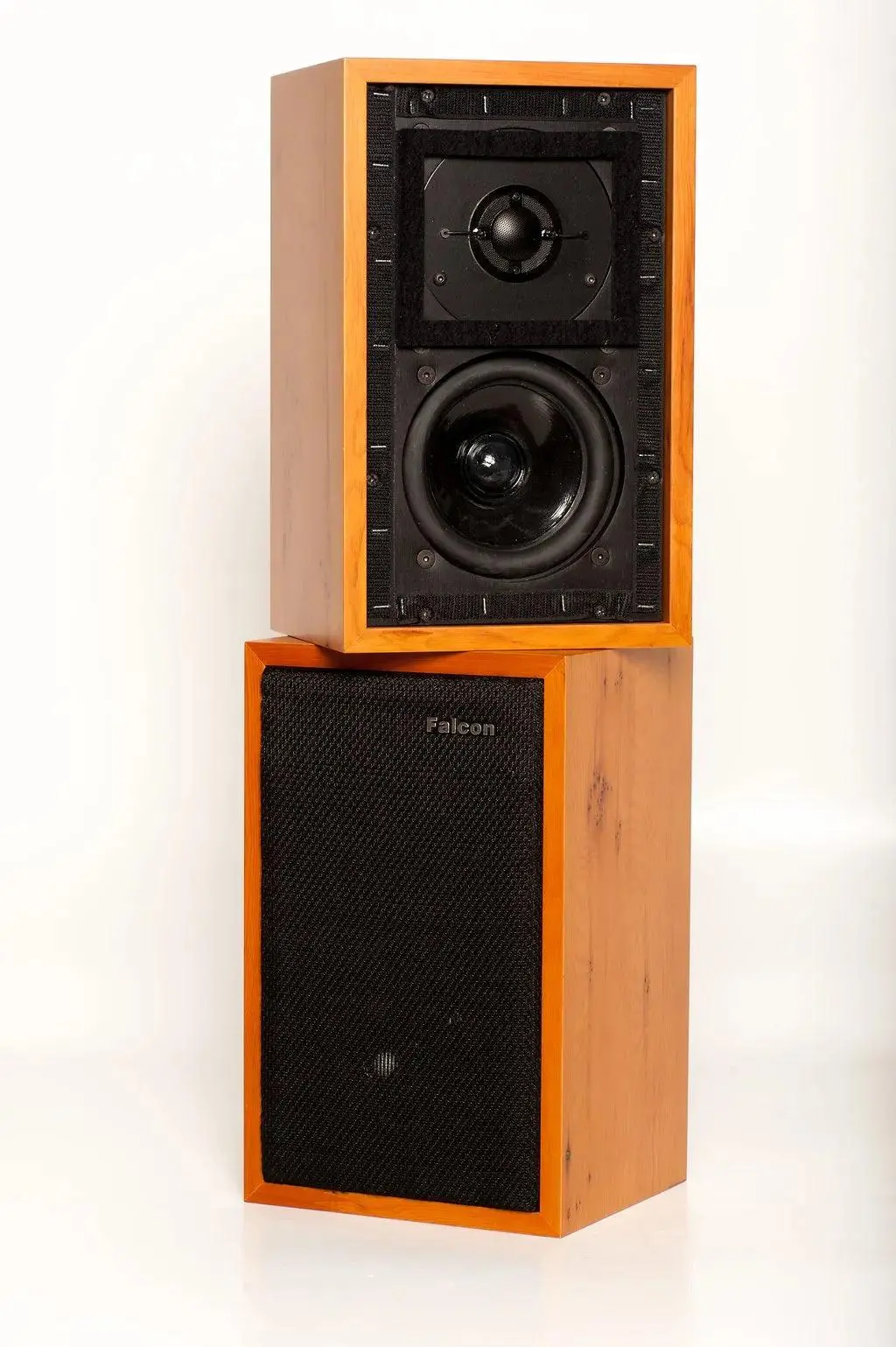 Falcon Acoustics Gold Badge Ls3/5A 2