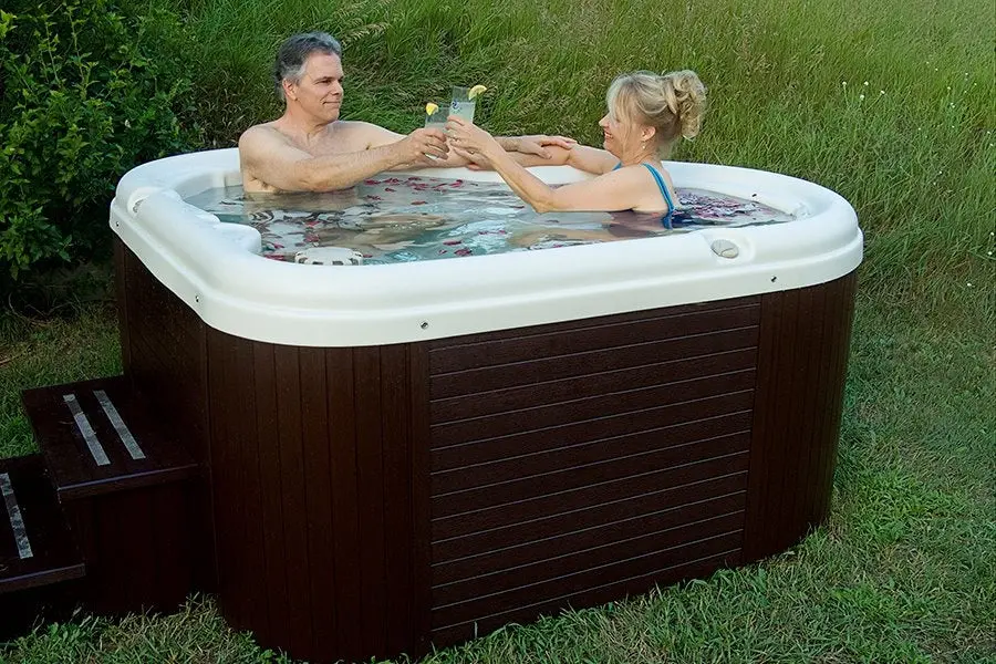 D'amour Modern Series Nordic Hot Tub 2