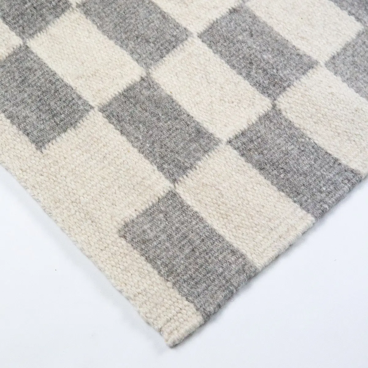 Archive New York Zapotec Checkered Rug In Grey & Ivory 1