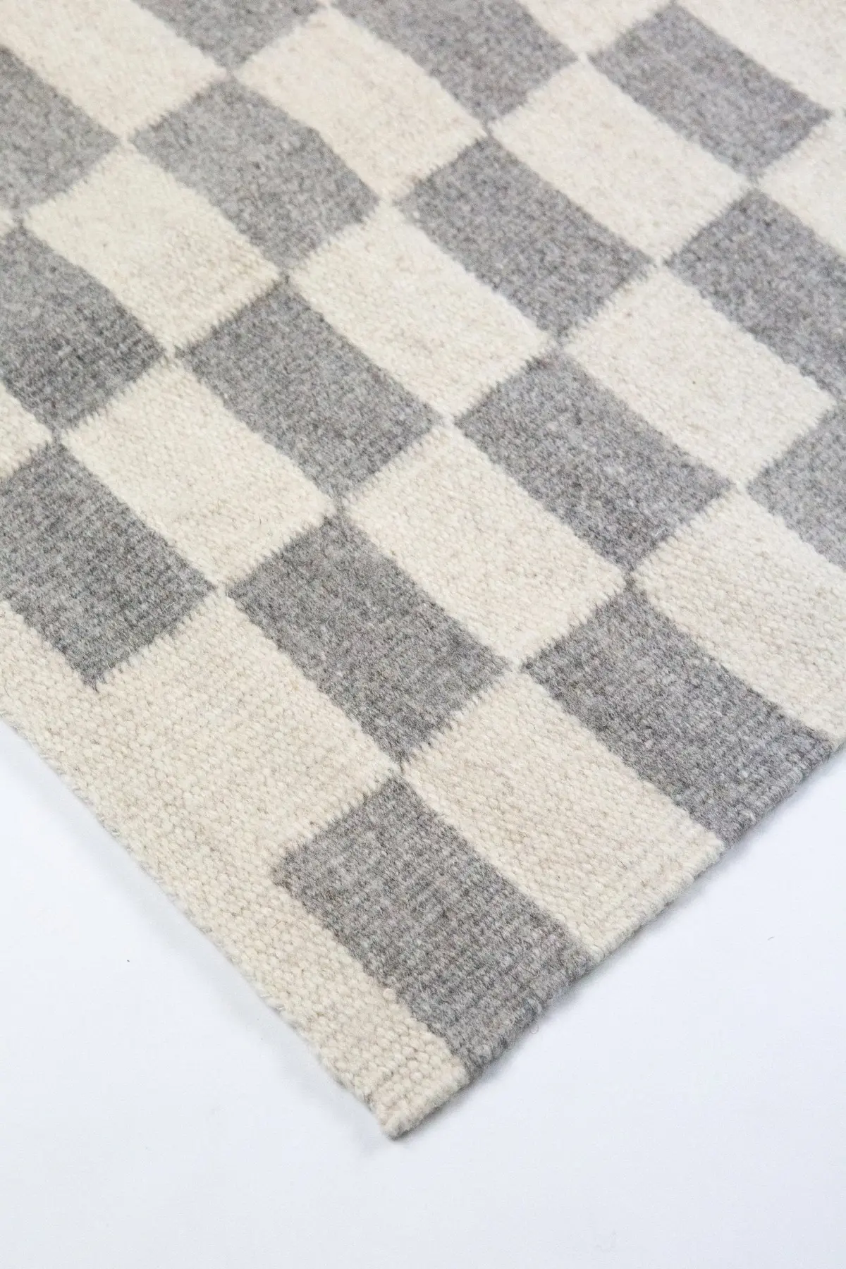 Archive New York Zapotec Checkered Rug In Grey & Ivory 3