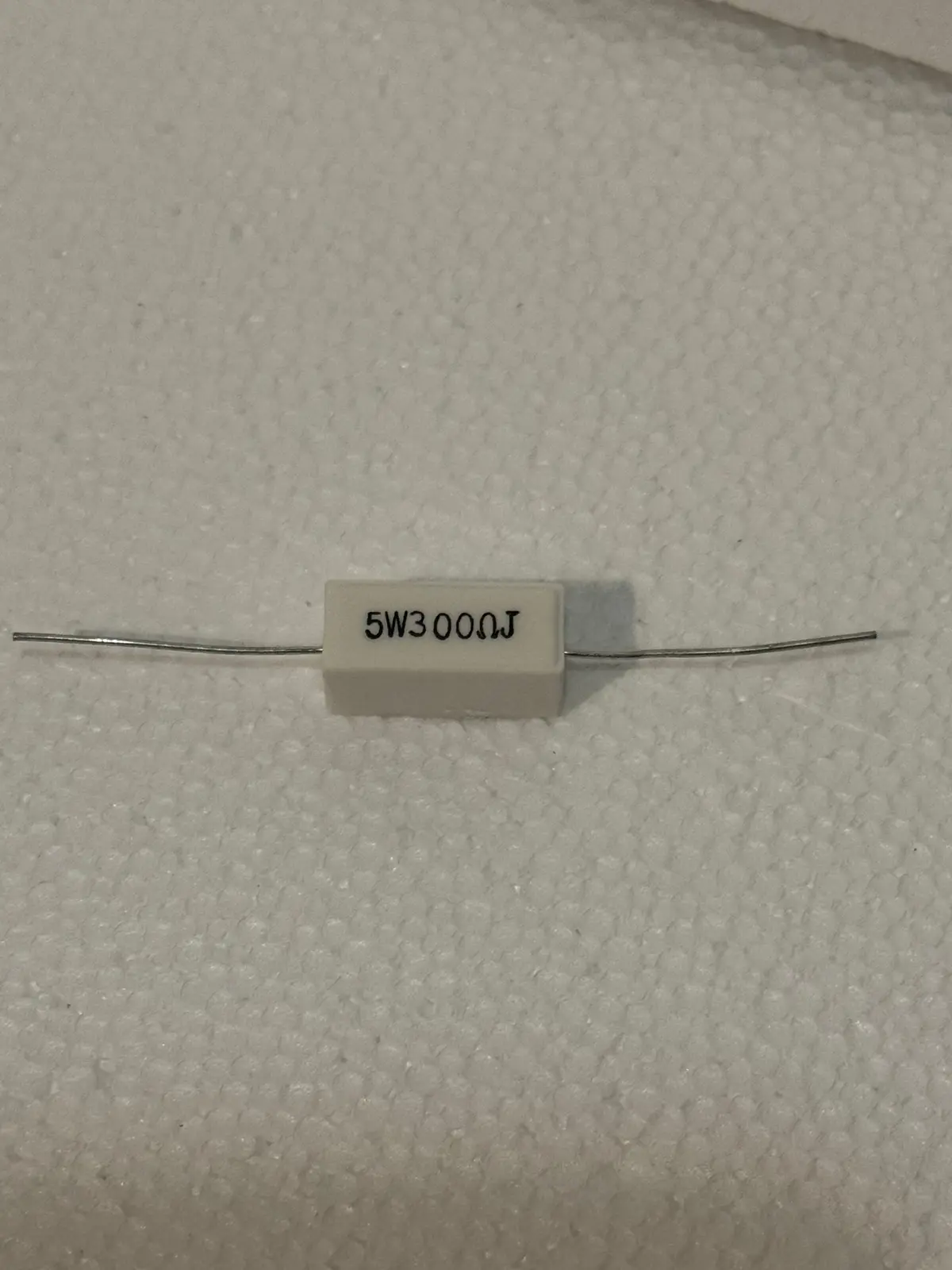 Resistor - 5 Watt. Wirewound, Power 5% Tolerance. Resistance 300 Ohm 1