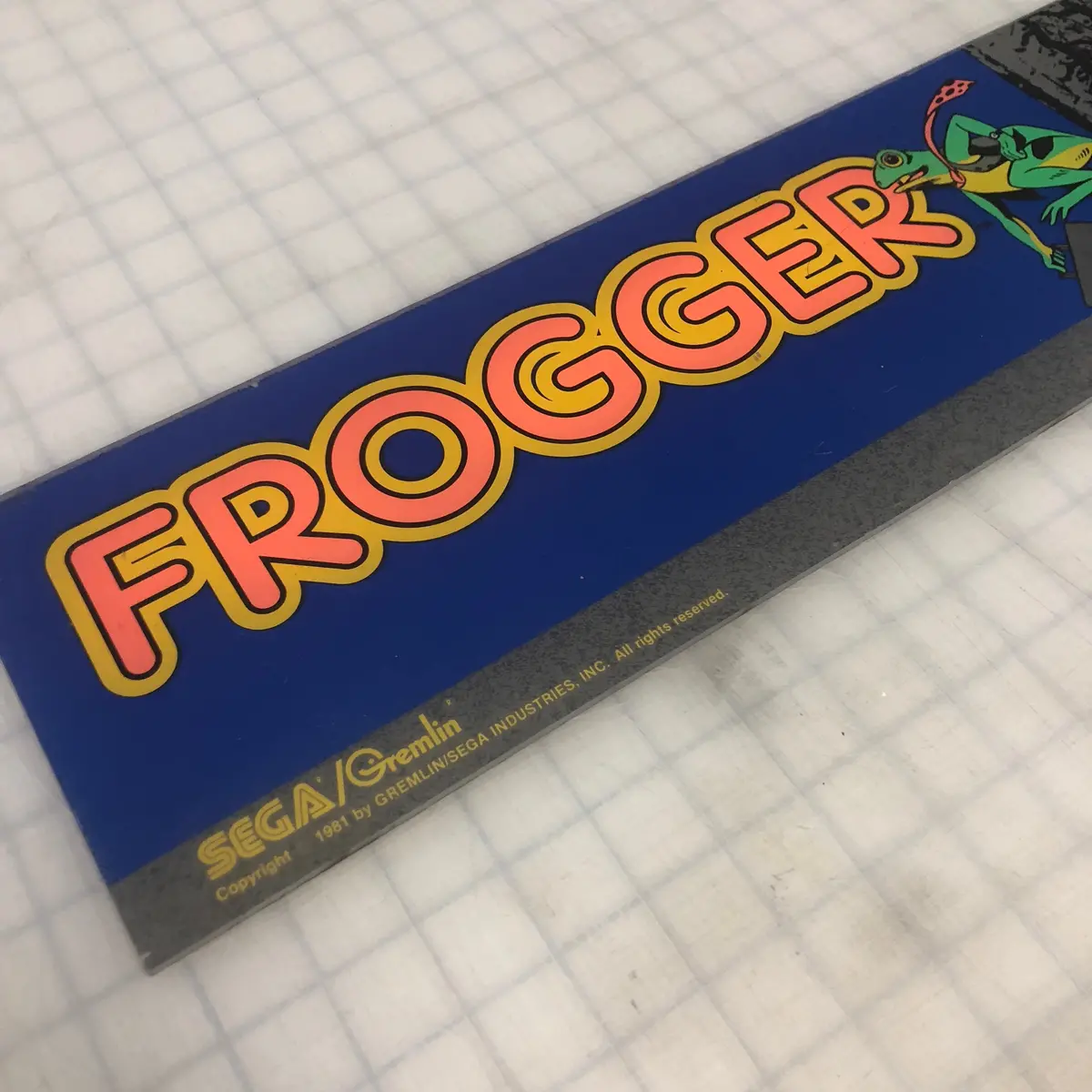 Vintage - Frogger Arcade Marquee 1