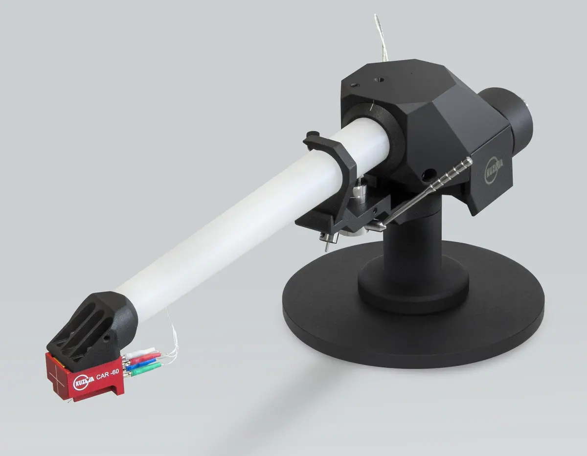 Kuzma Saphir 9 Tonearm 1