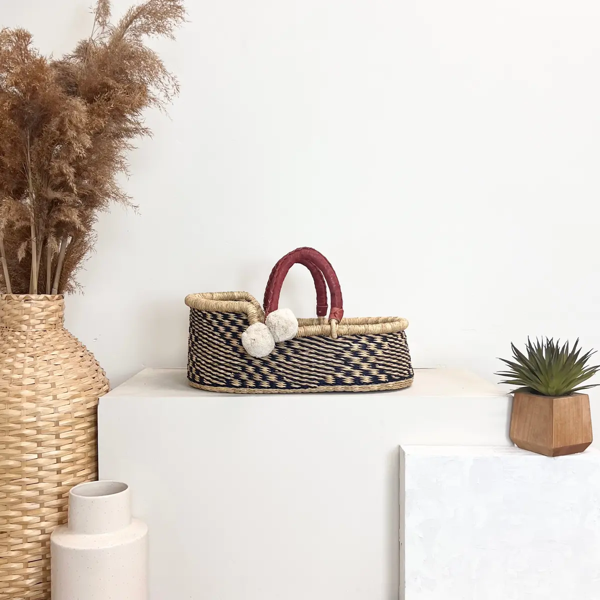Plum+Sparrow Larksong Mini Moses Basket 1
