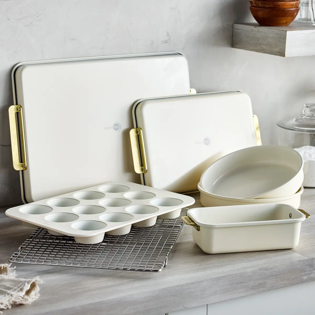 Reserve Bakeware 7-Piece Set | Cream 2