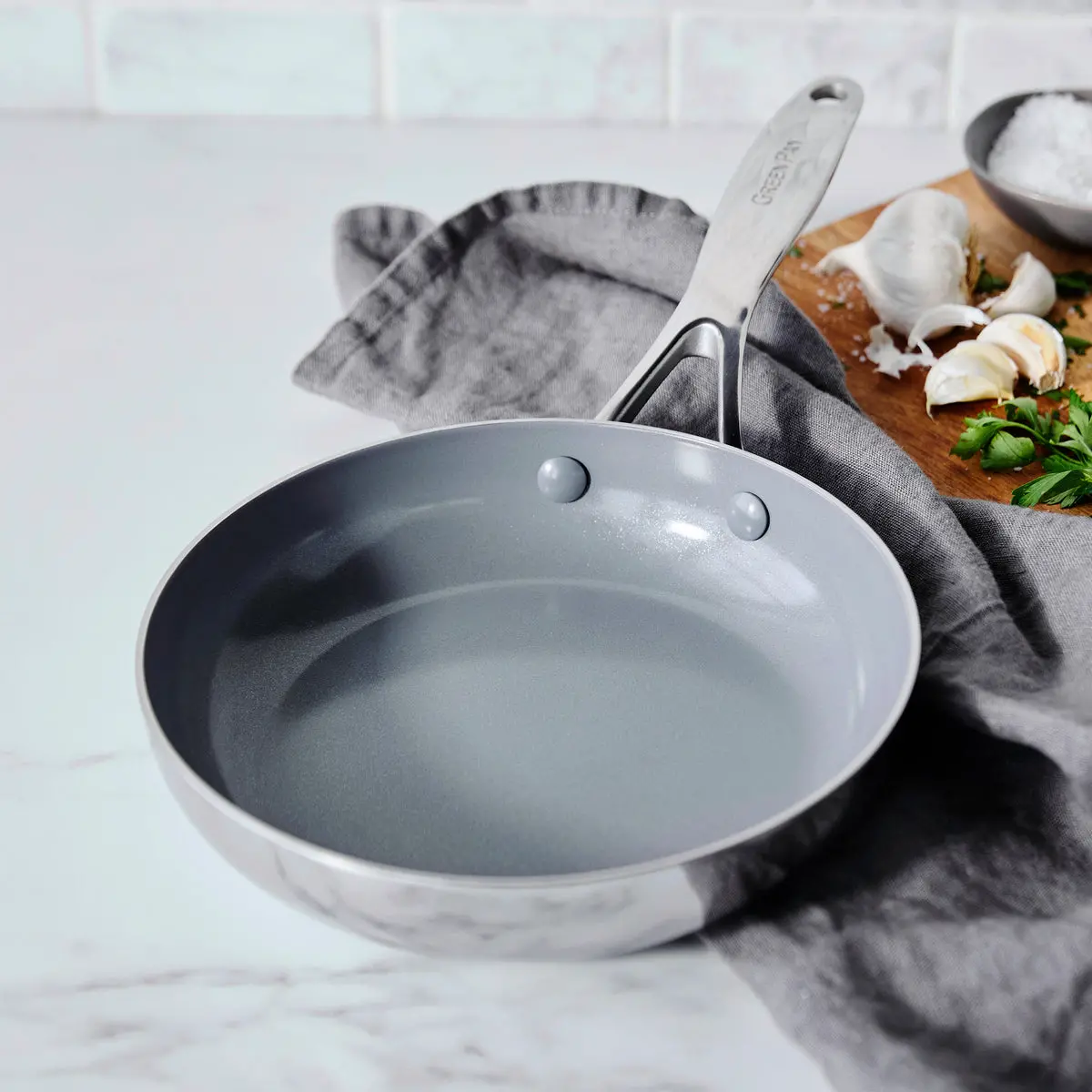 Valencia Pro Stainless Steel 8" Frypan 2