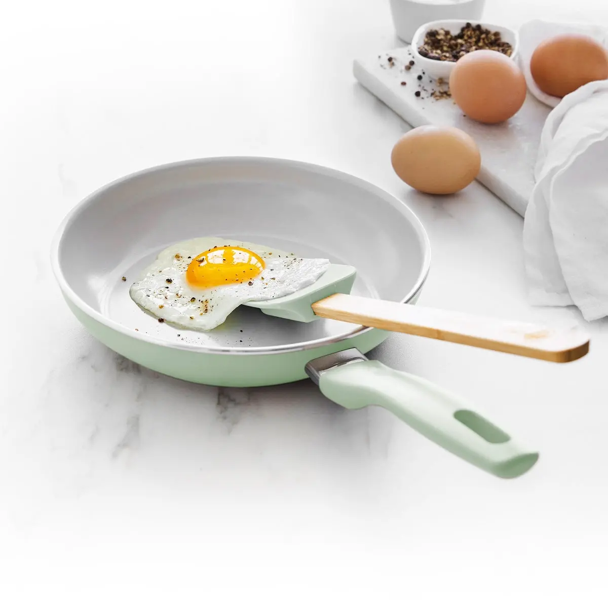 Dover Ceramic Nonstick 8" Frypan With Spatula | Pastel Green 2