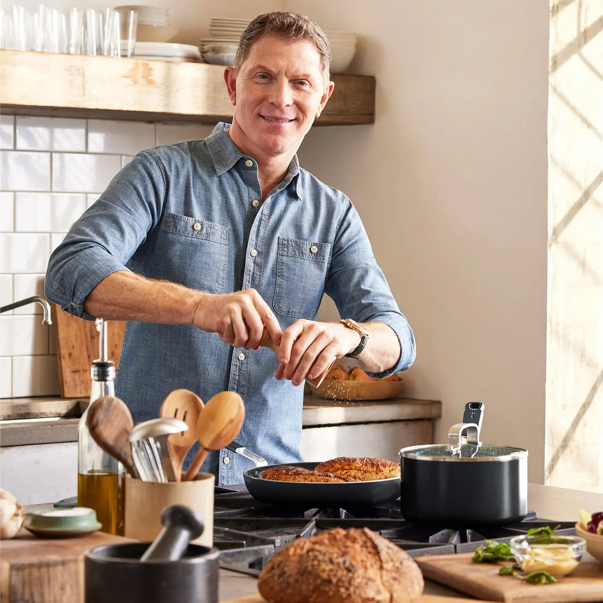 Bobby Flay By Greenpan Professional Ceramic Nonstick 4.5-Quart Sauté Pan With Lid | Black 2