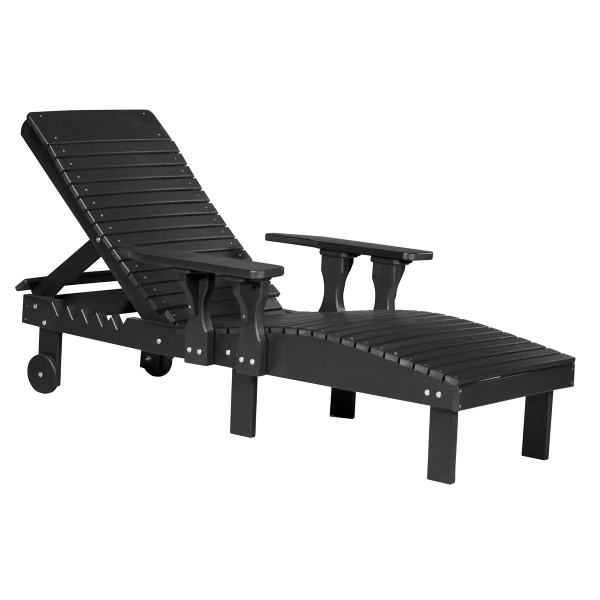 Lounge Chair From Luxcraft 3