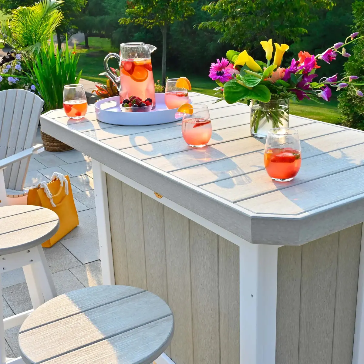 Serving Bar From Luxcraft 2