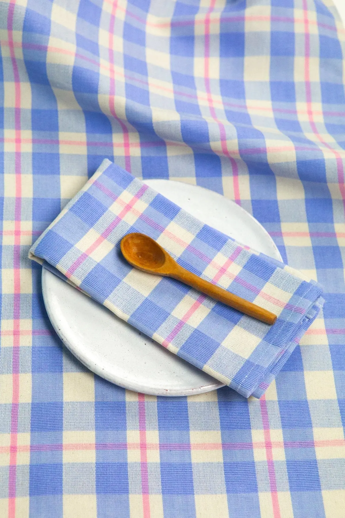Archive New York Abigail Plaid Dinner Napkin In Periwinkle Blue And Pink 1