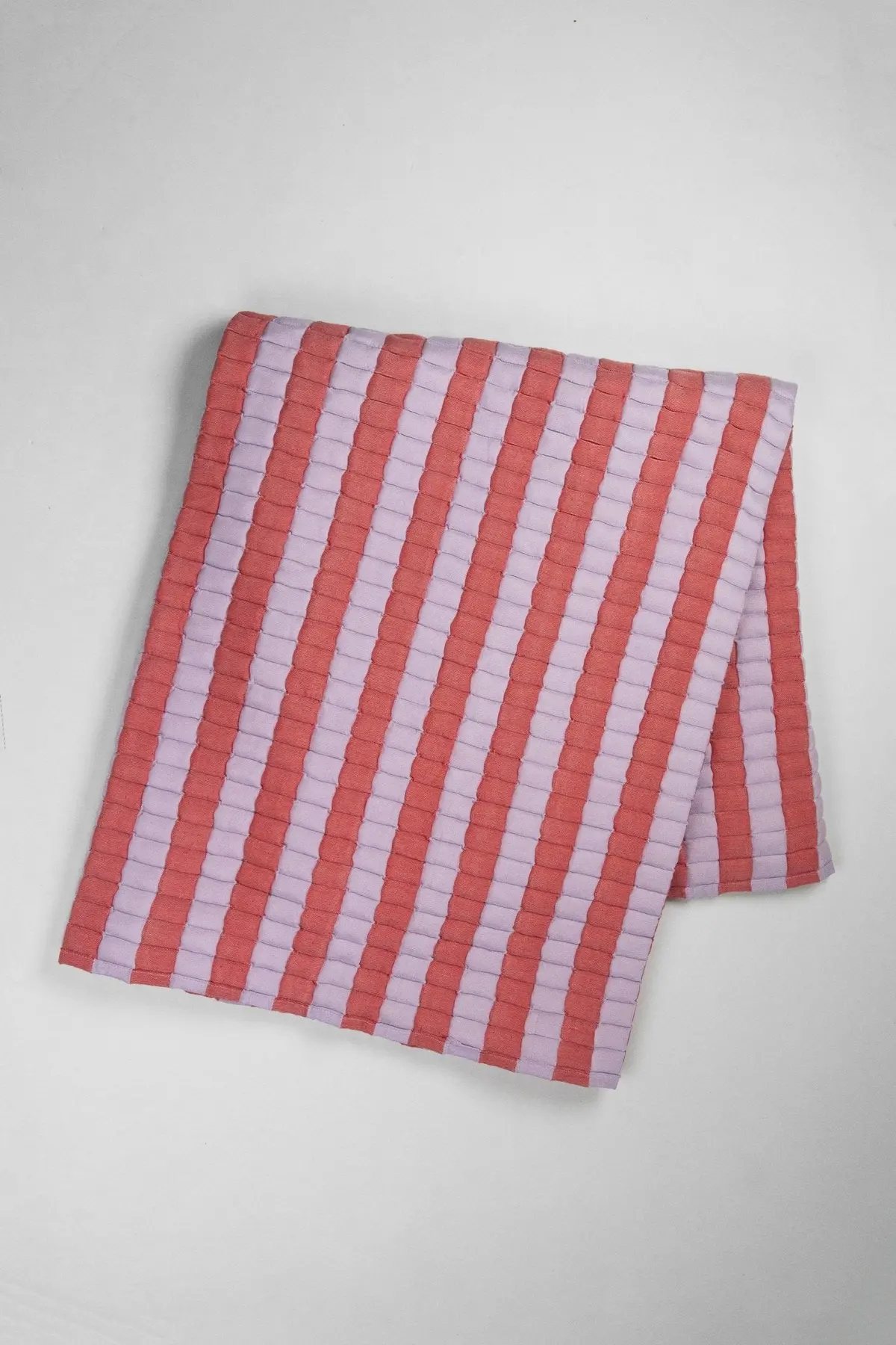 Archive New York Quilted Sujani Throw Blanket - Soft Lilac And Red 1