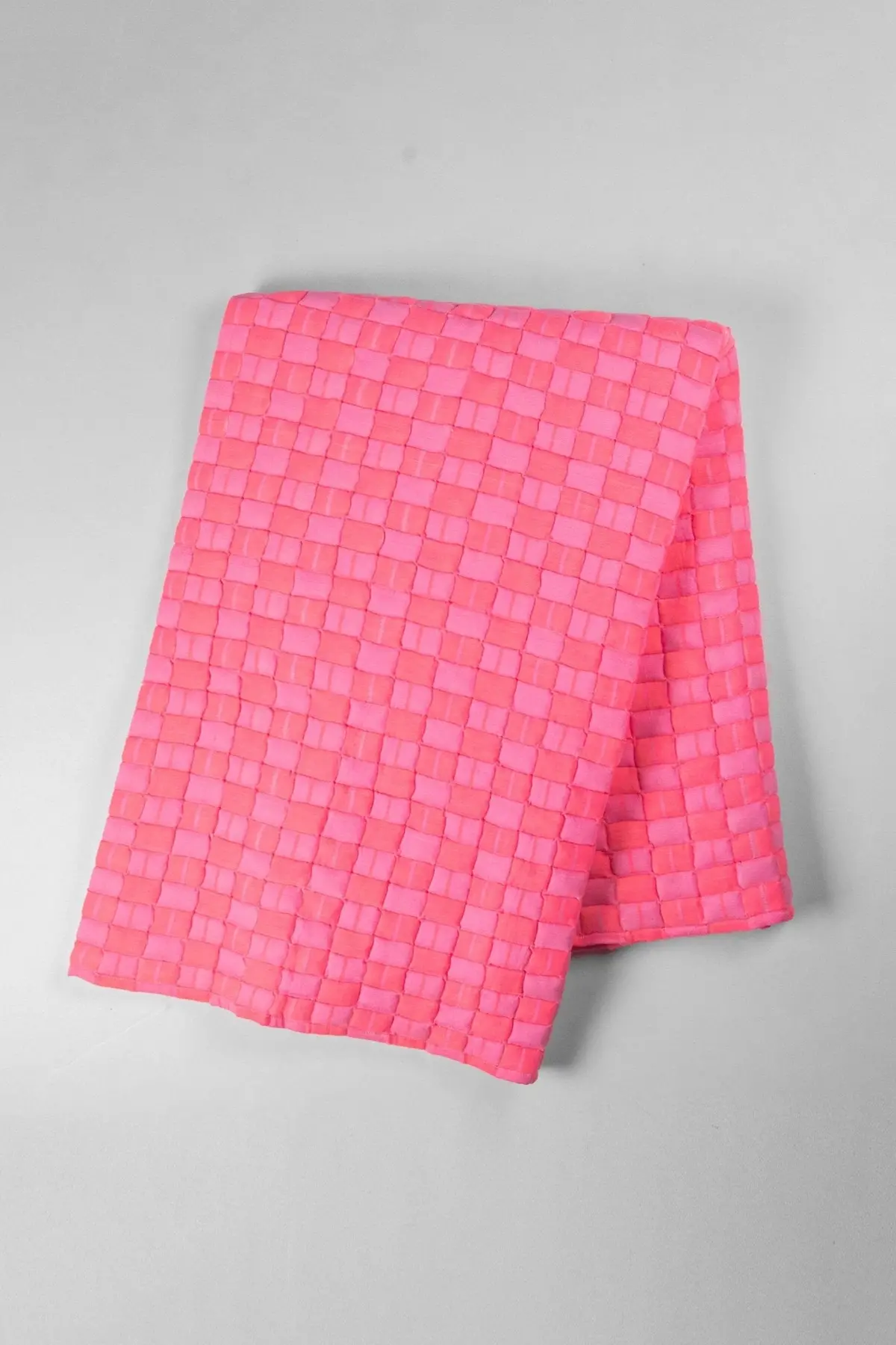 Archive New York Quilted Sujani Throw Blanket - Neon Pink 1