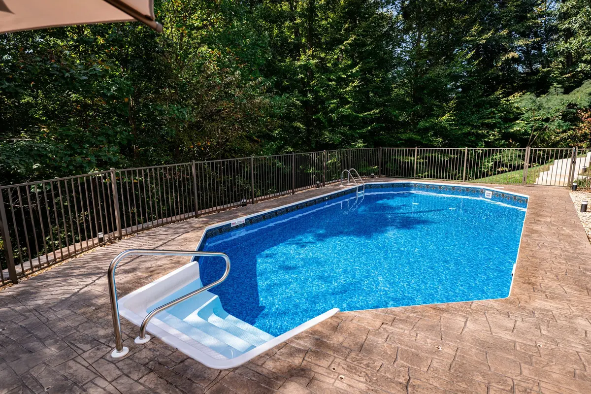 Foxpool Inground Or Semi-Inground Ultimate Oval Grecian Pool 1