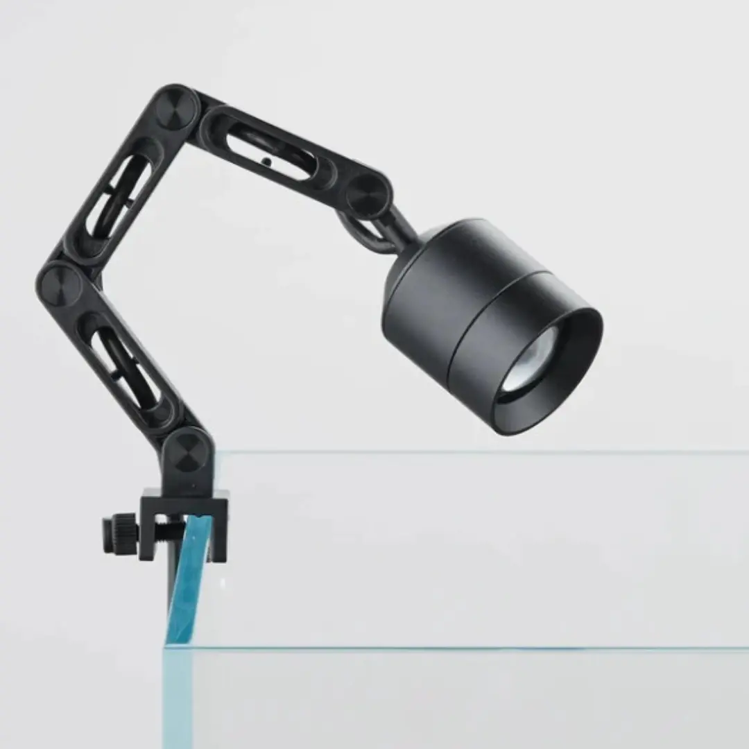 Chihiros Z Light Tiny - Advanced Zoomable Aquarium Light 1
