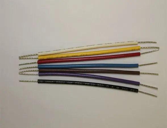 Wire - 22 Gauge - Top Coat - Blue - Ul1015 1