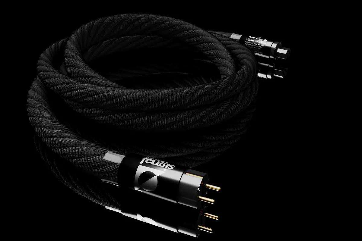 Signal Projects Andromeda Power (Eu) Cable 1