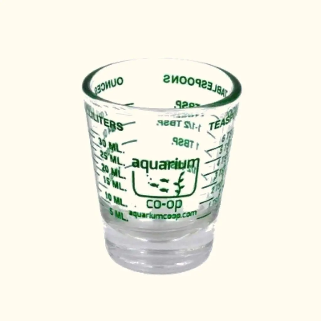 Aquarium Co-Op Measuring Glass 1