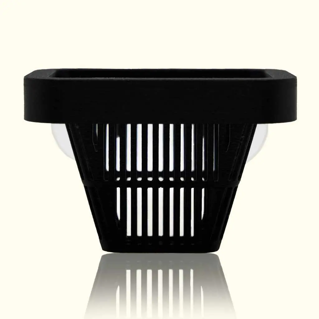 Easy Feeding Basket 1