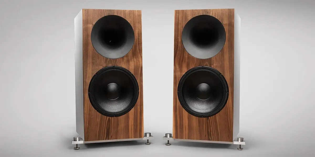 Tobian Sound Systems 15Fh Full Range Horn Speaker 1