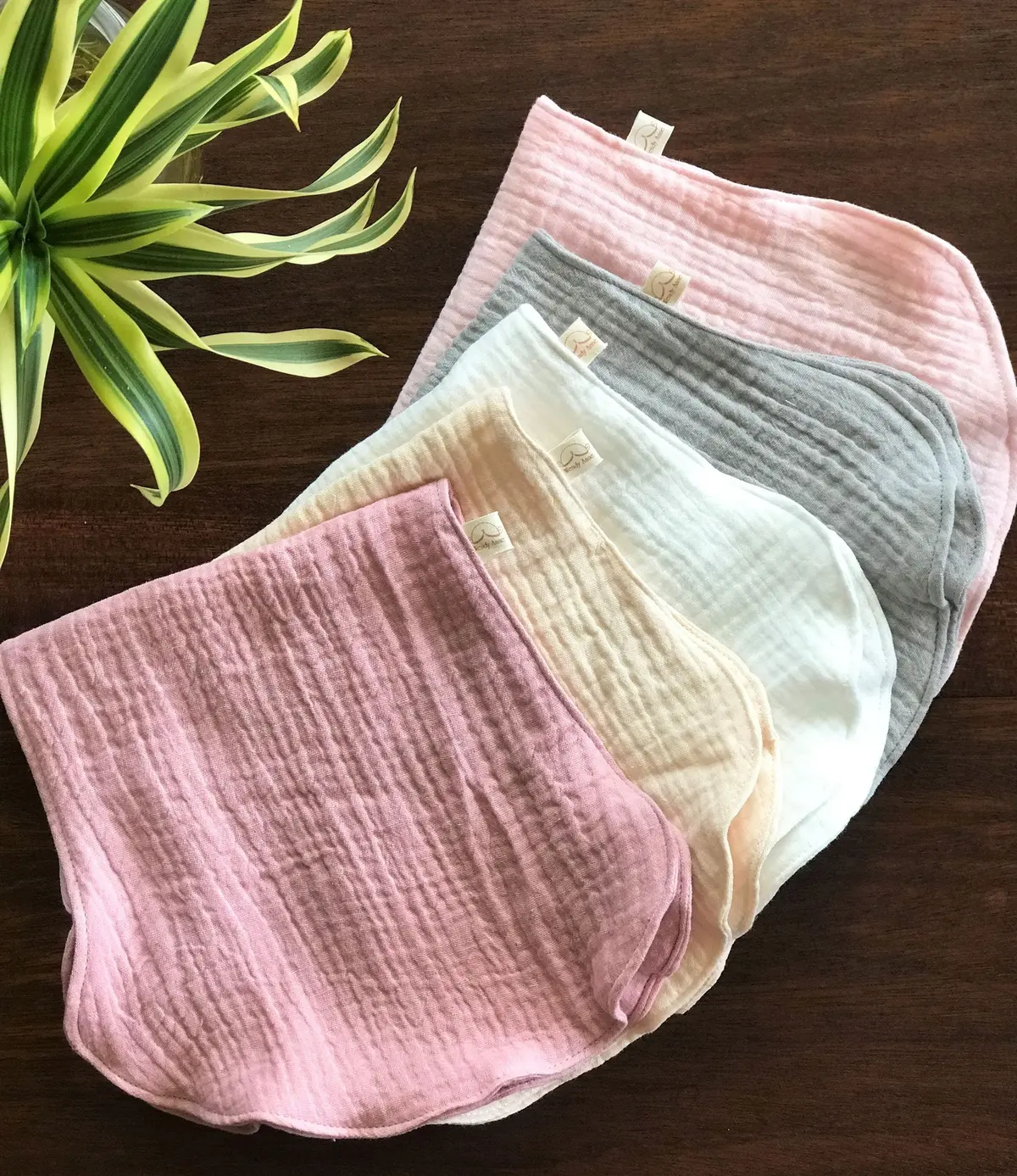 Wendy Anne Set Of 5 Girls Burp Cloths - Organic Cotton Double Gauze 1