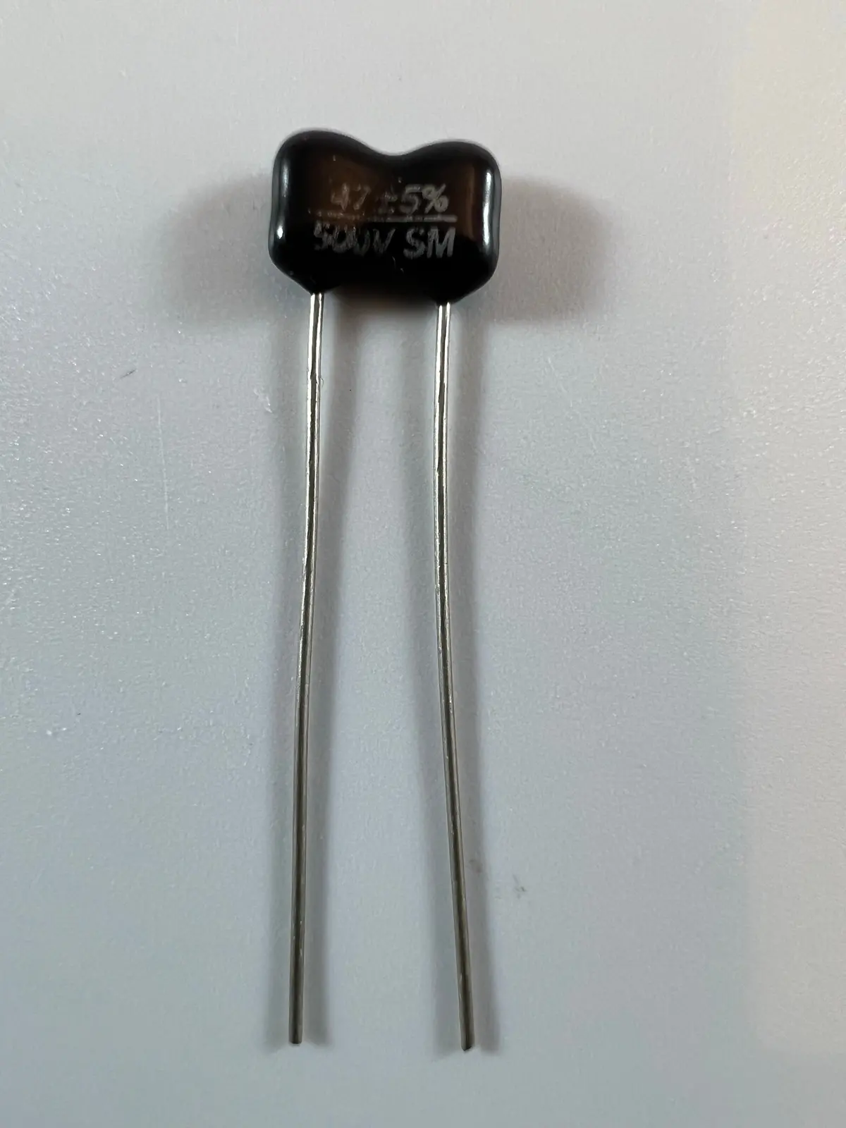 Capacitor - 47Pf 500V Silver Mica +/-5% - Capacitor 1